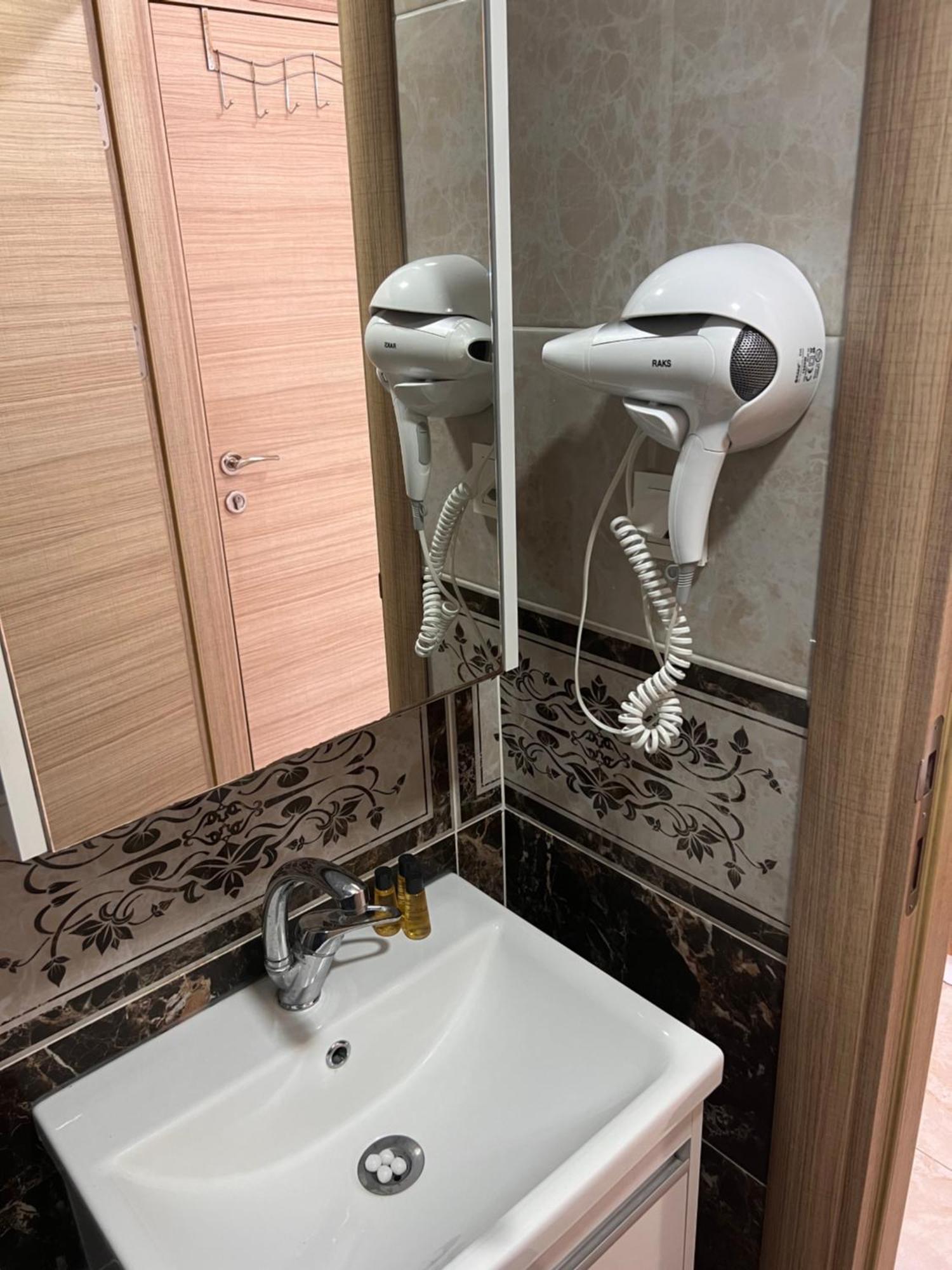 Park Ulusoy Hotel Izmir Bagian luar foto