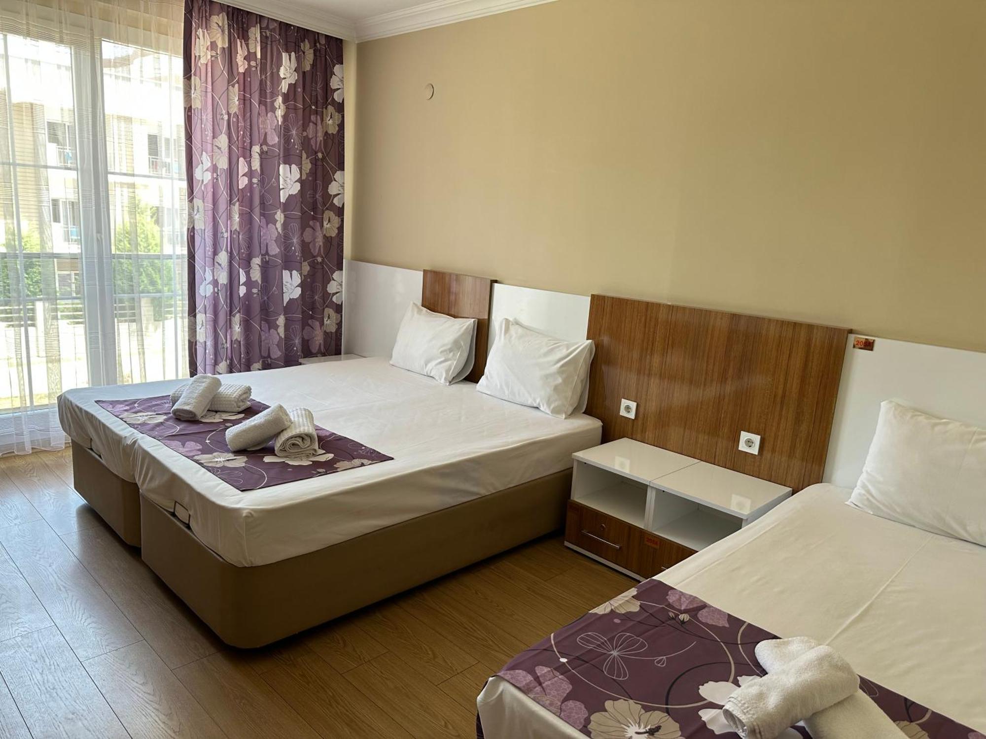 Park Ulusoy Hotel Izmir Bagian luar foto