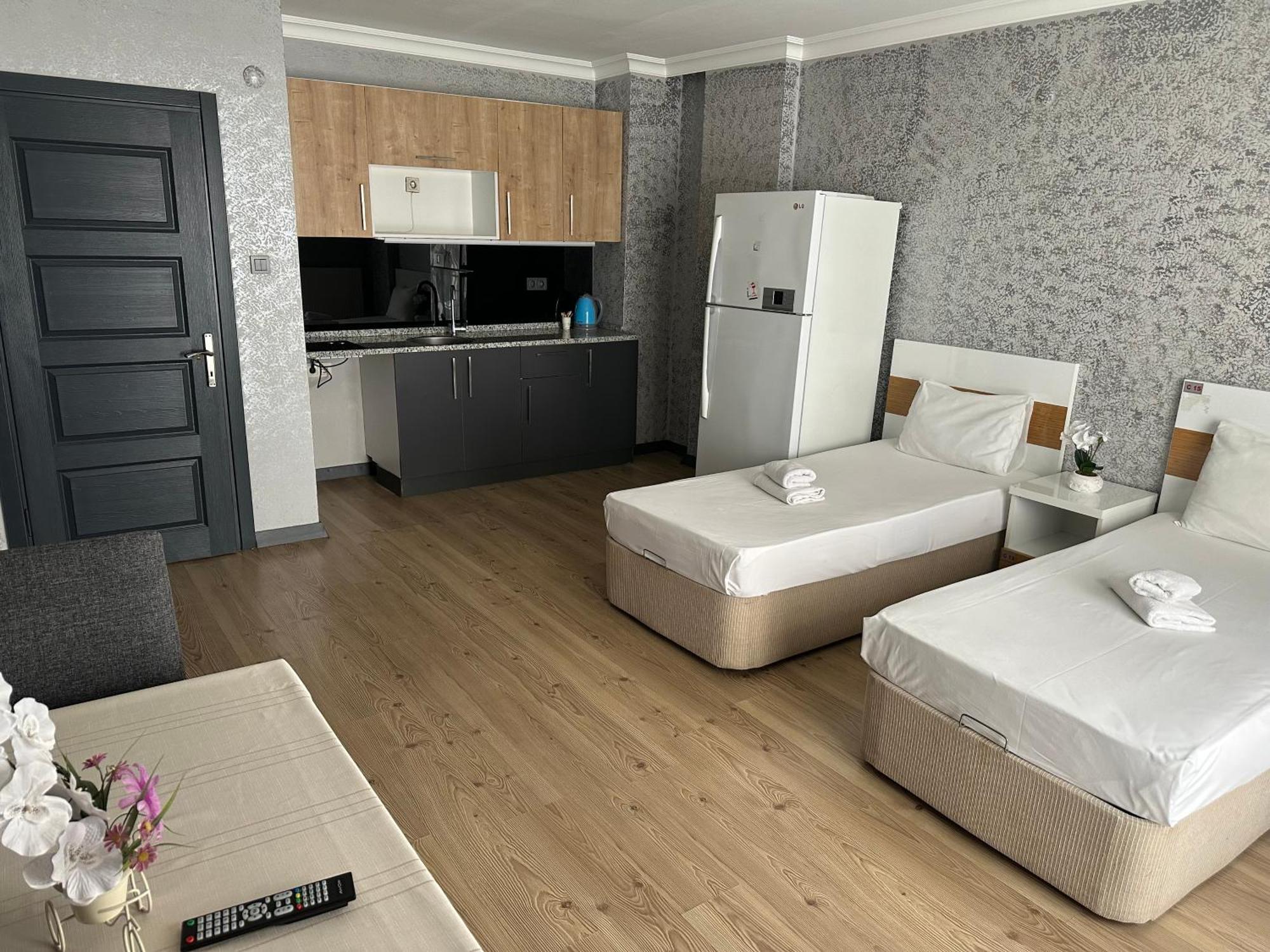 Park Ulusoy Hotel Izmir Bagian luar foto